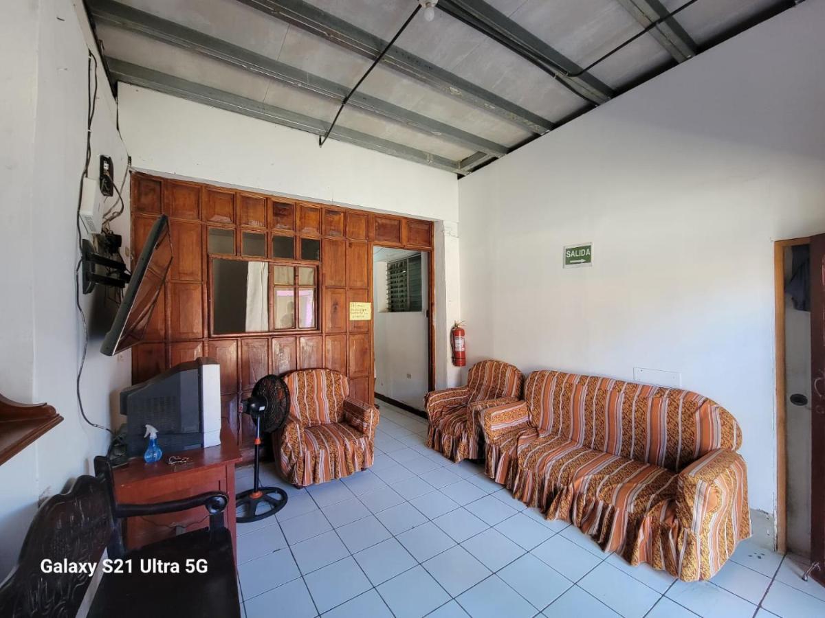 Hostel Rossy 南圣胡安 外观 照片